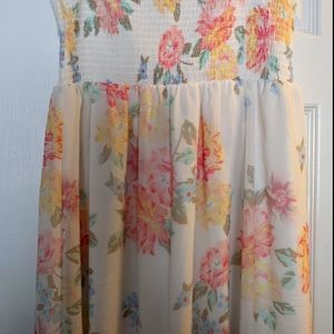 Long flowy suer dress